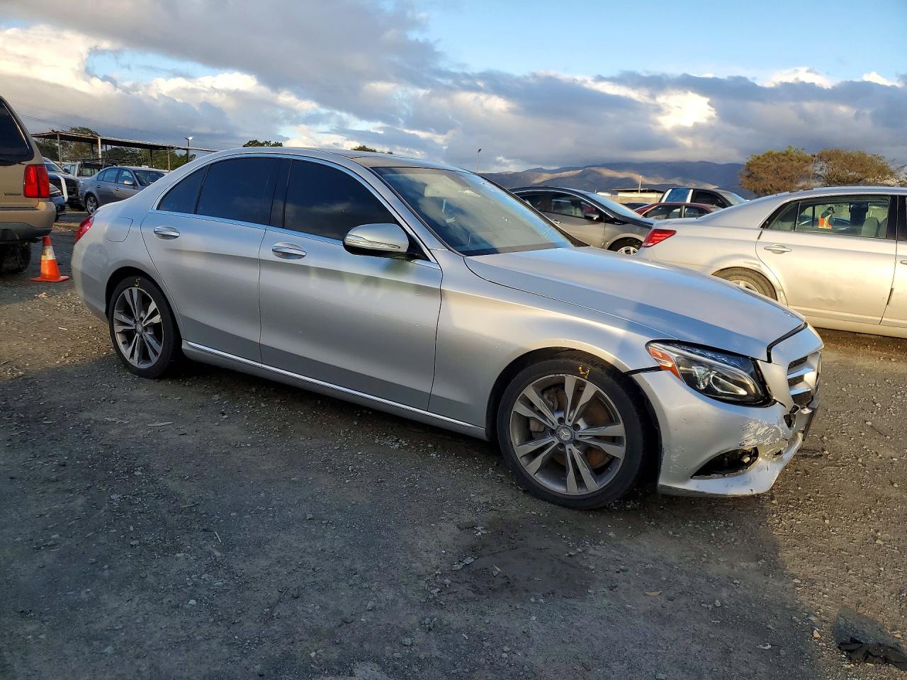 2015 MERCEDES-BENZ C 300 photo 10