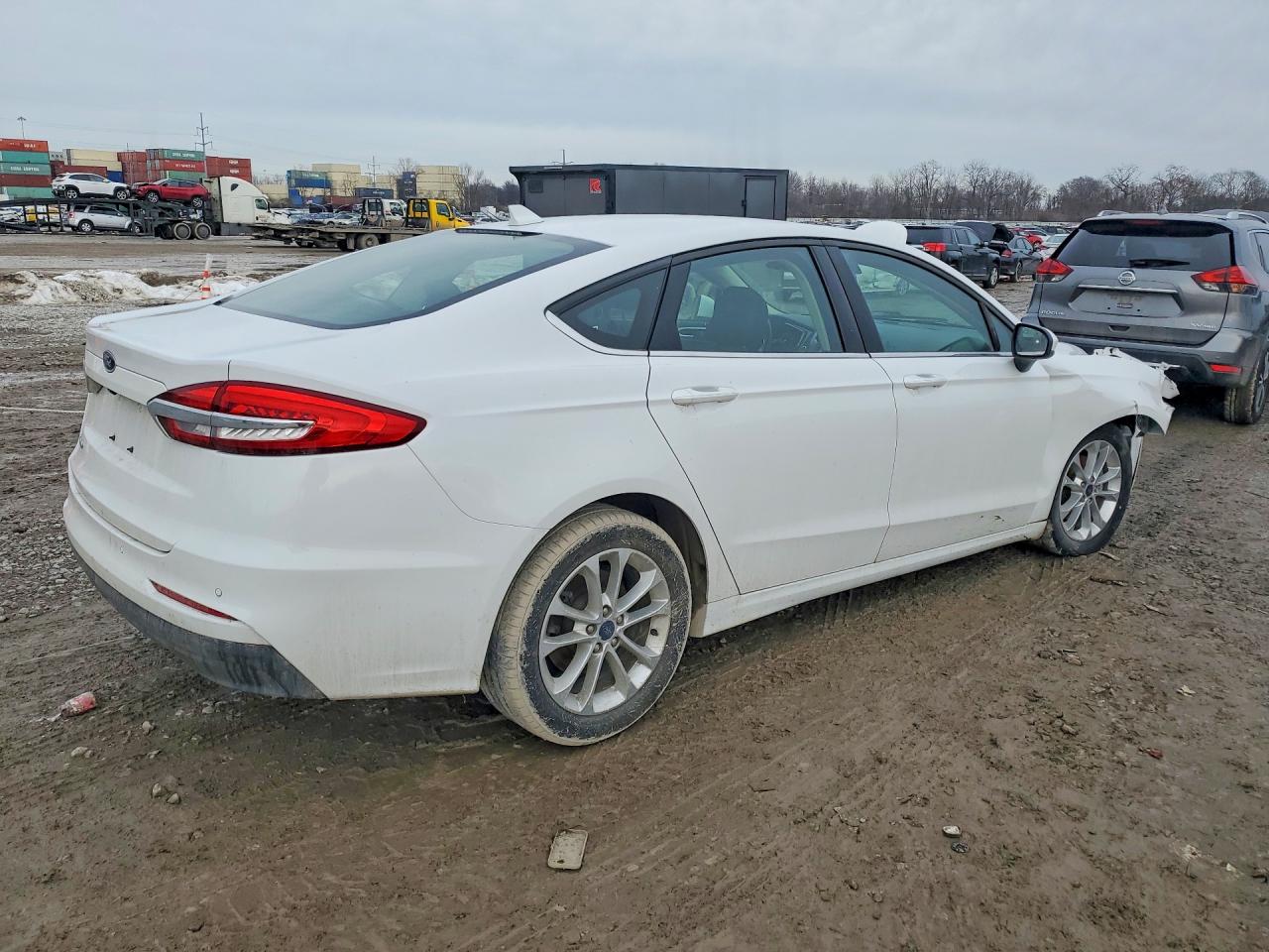 2020 FORD FUSION SE photo 3