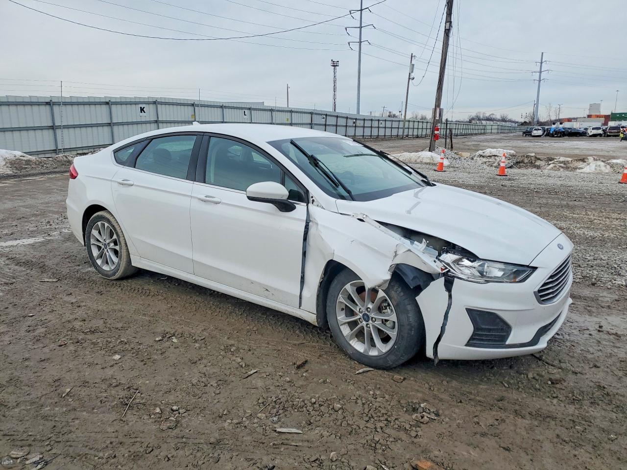 2020 FORD FUSION SE photo 4