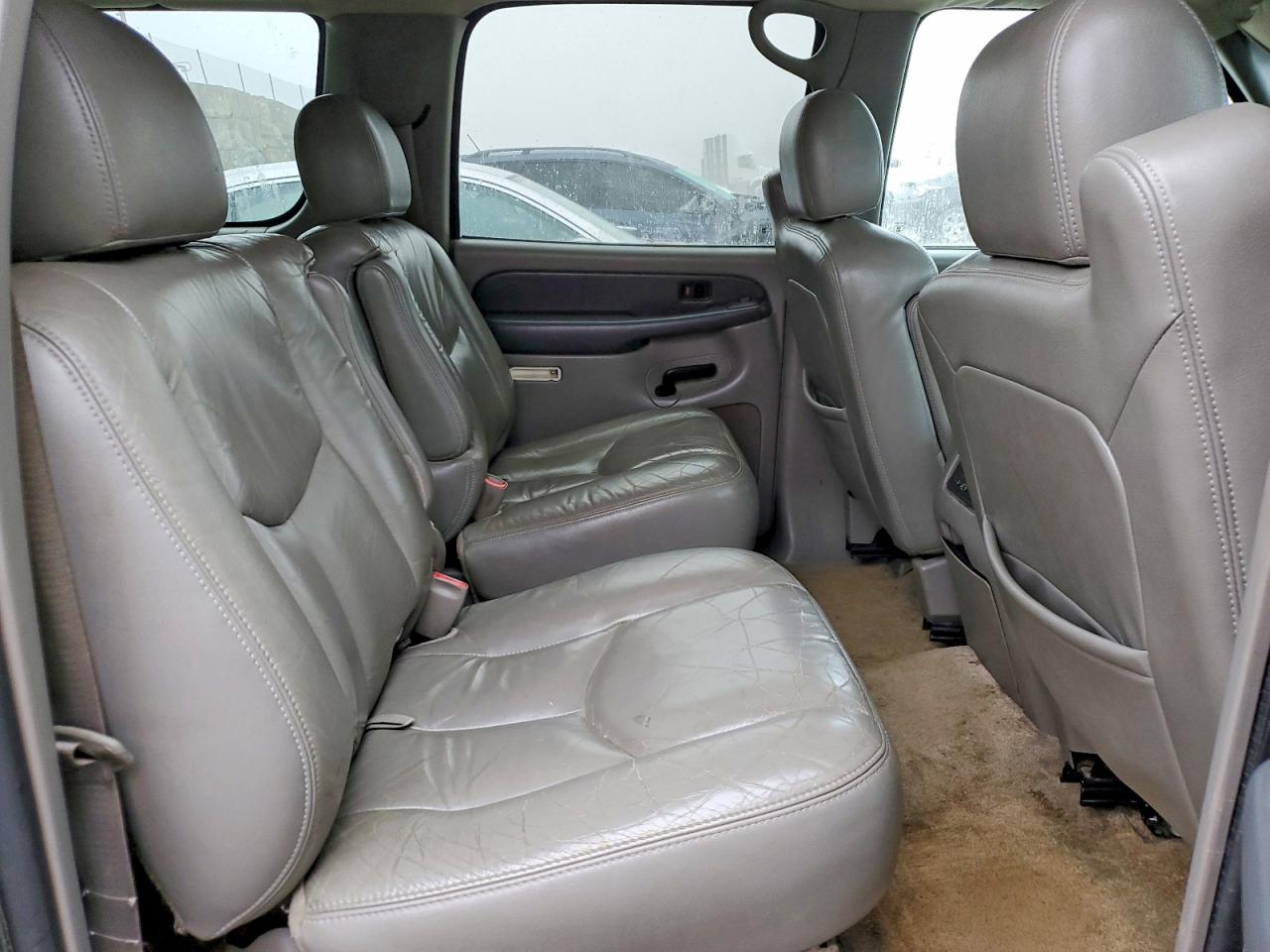 2003 GMC YUKON XL K1500 photo 21