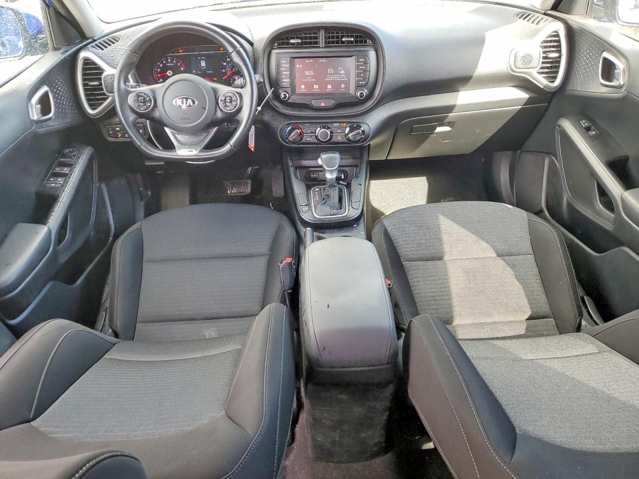 2021 KIA SOUL GT LINE photo 15