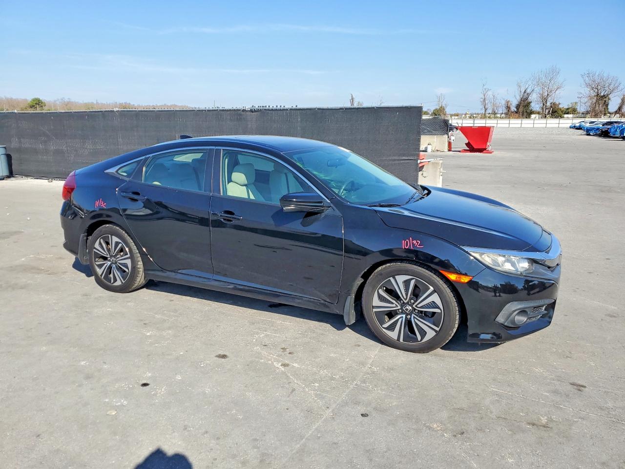 2017 HONDA CIVIC EX photo 4