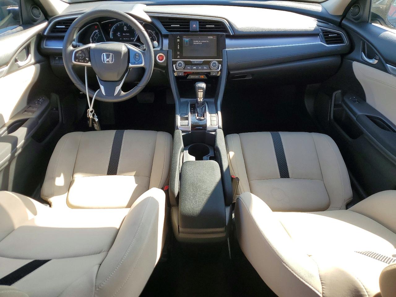 2017 HONDA CIVIC EX photo 8