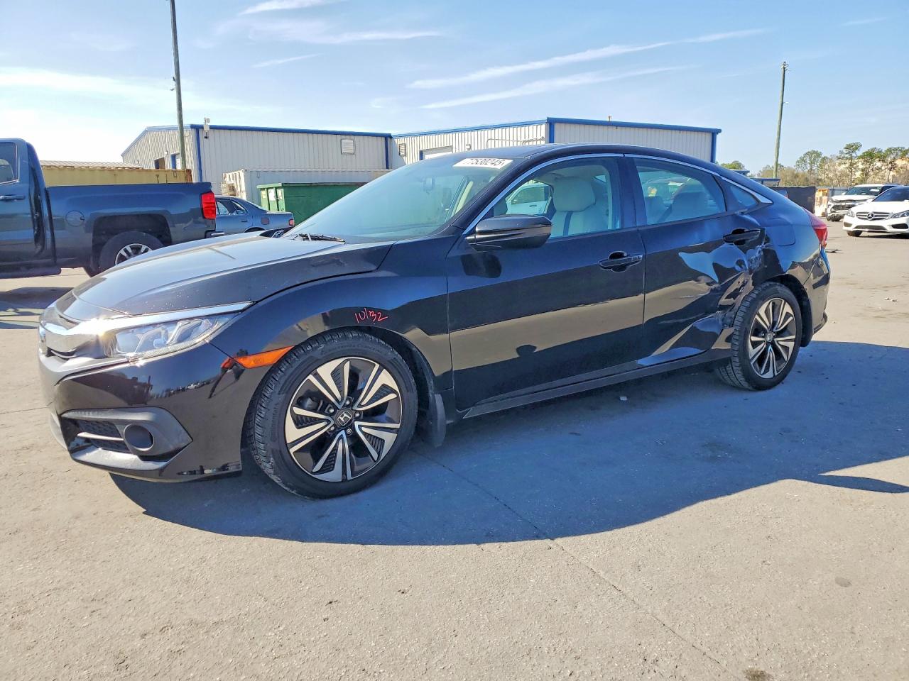 2017 HONDA CIVIC