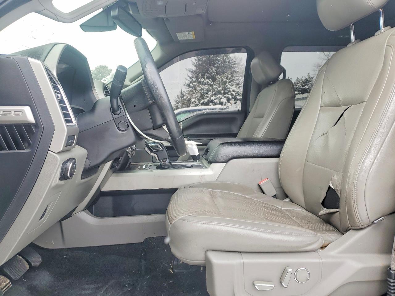 2015 FORD F150 SUPERCREW photo 13