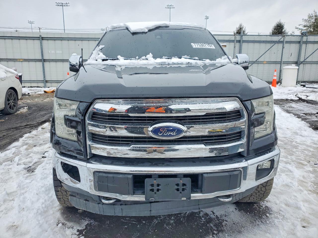 2015 FORD F150 SUPERCREW photo 9