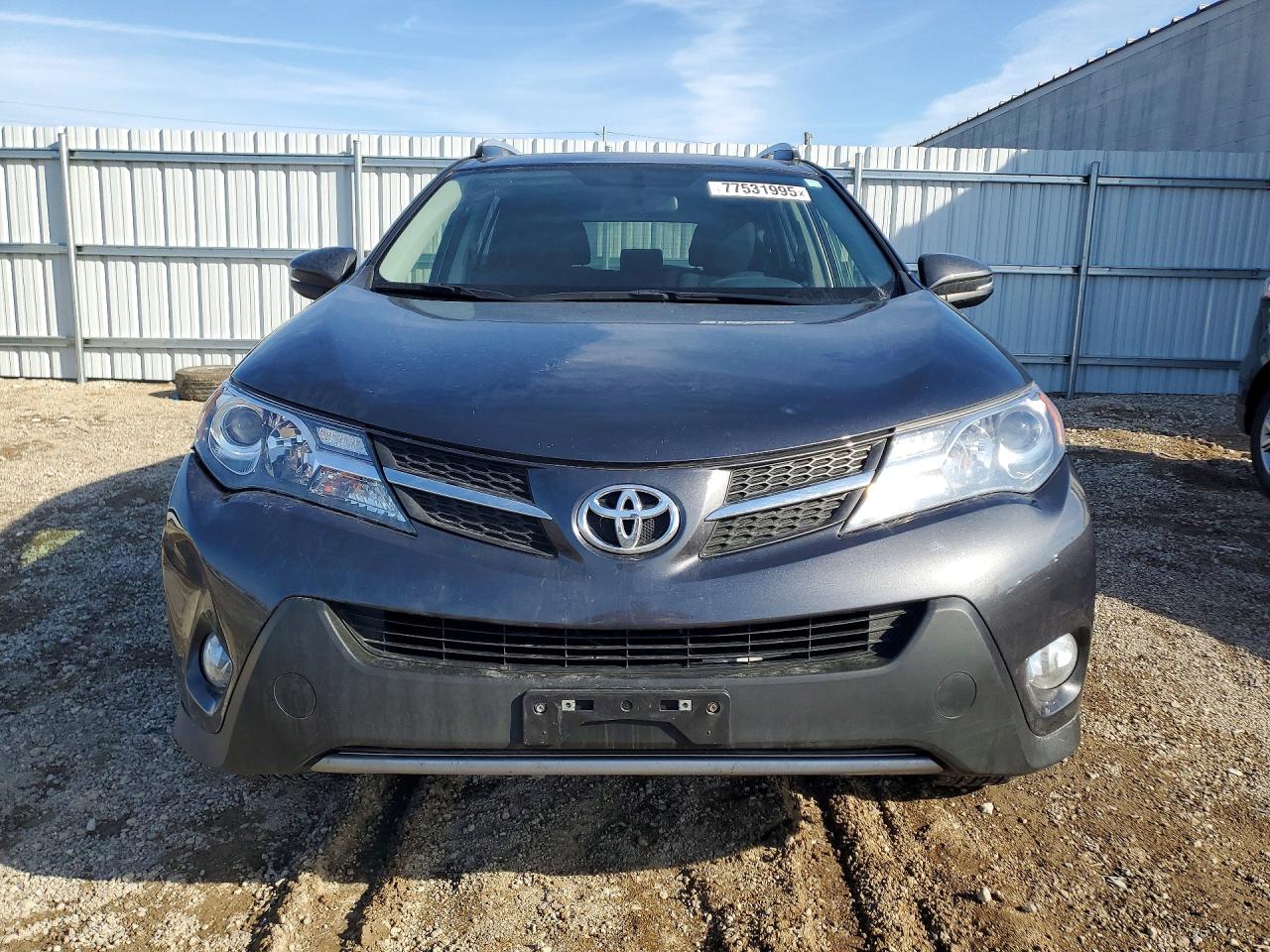 2013 TOYOTA RAV4 XLE photo 5