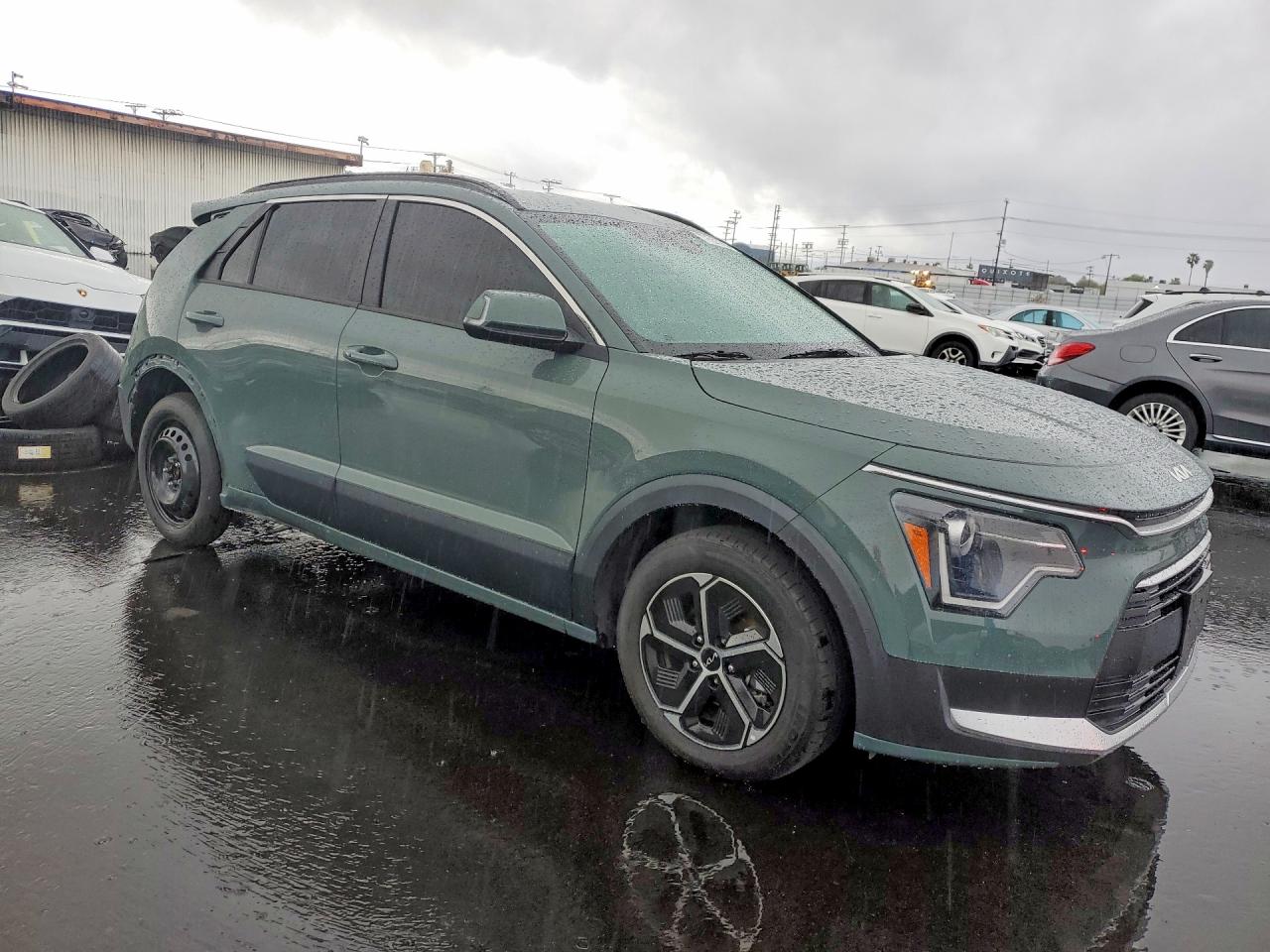 2023 KIA NIRO EX photo 10