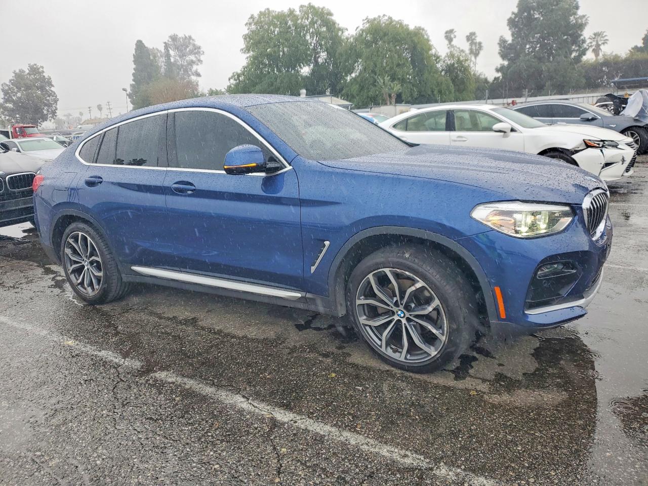 2020 BMW X4 XDRIVE30I photo 4