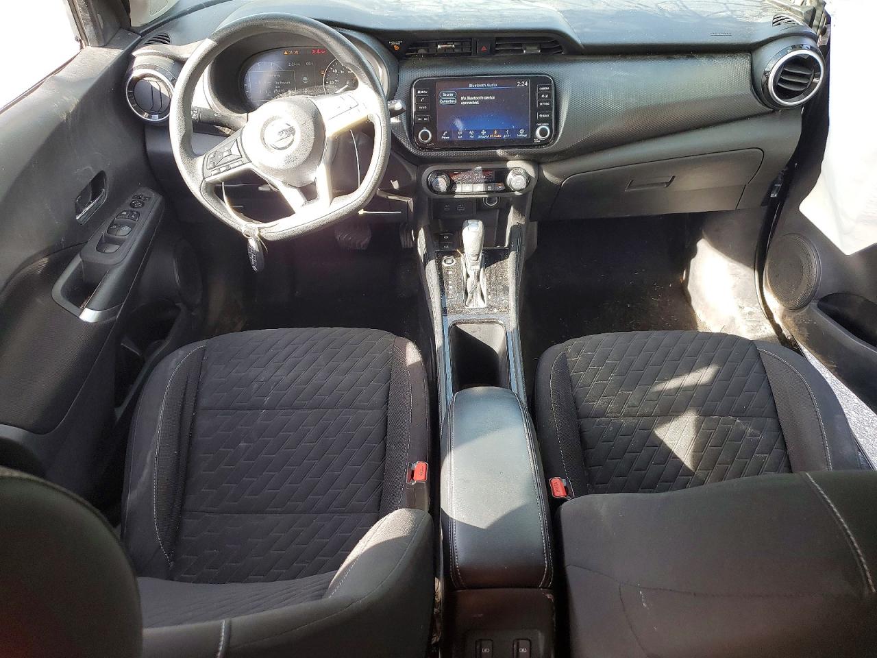 2021 NISSAN KICKS SV photo 22