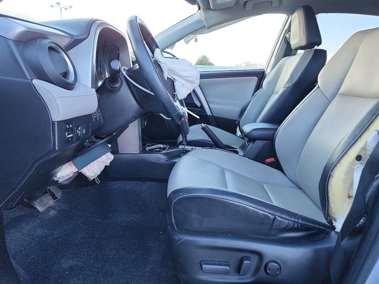 2016 TOYOTA RAV4 LIMITED photo 7