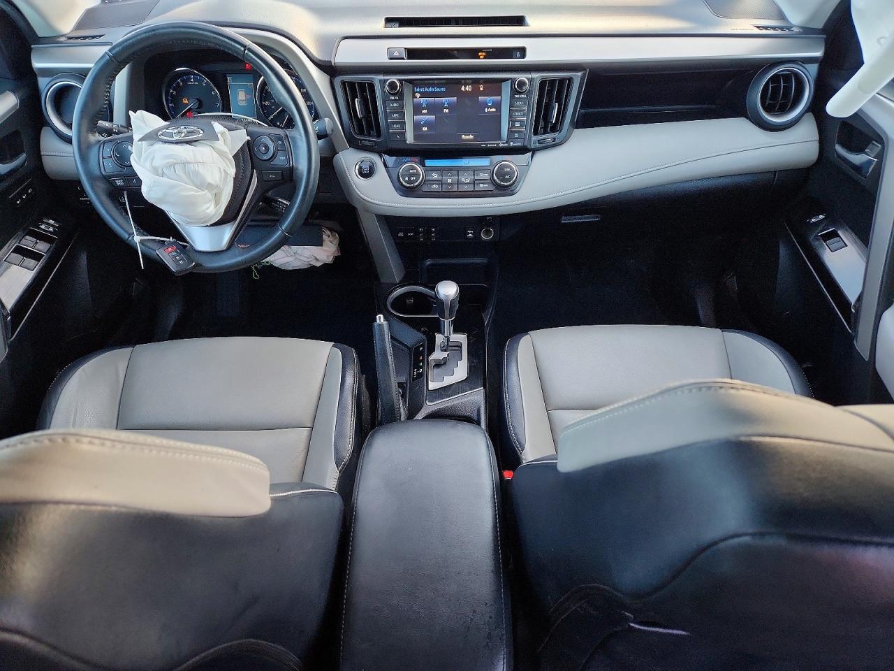 2016 TOYOTA RAV4 LIMITED photo 8