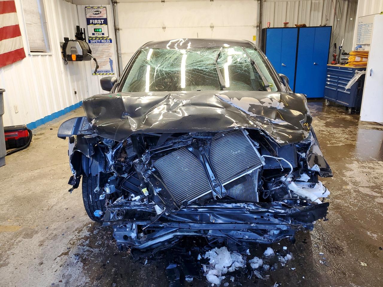 2016 SUBARU IMPREZA photo 5