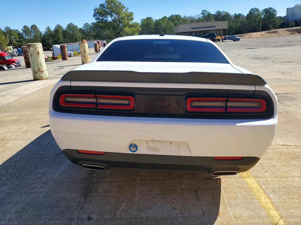 2022 DODGE CHALLENGER SXT photo 16
