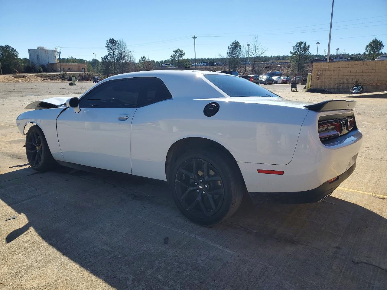 2022 DODGE CHALLENGER SXT photo 4