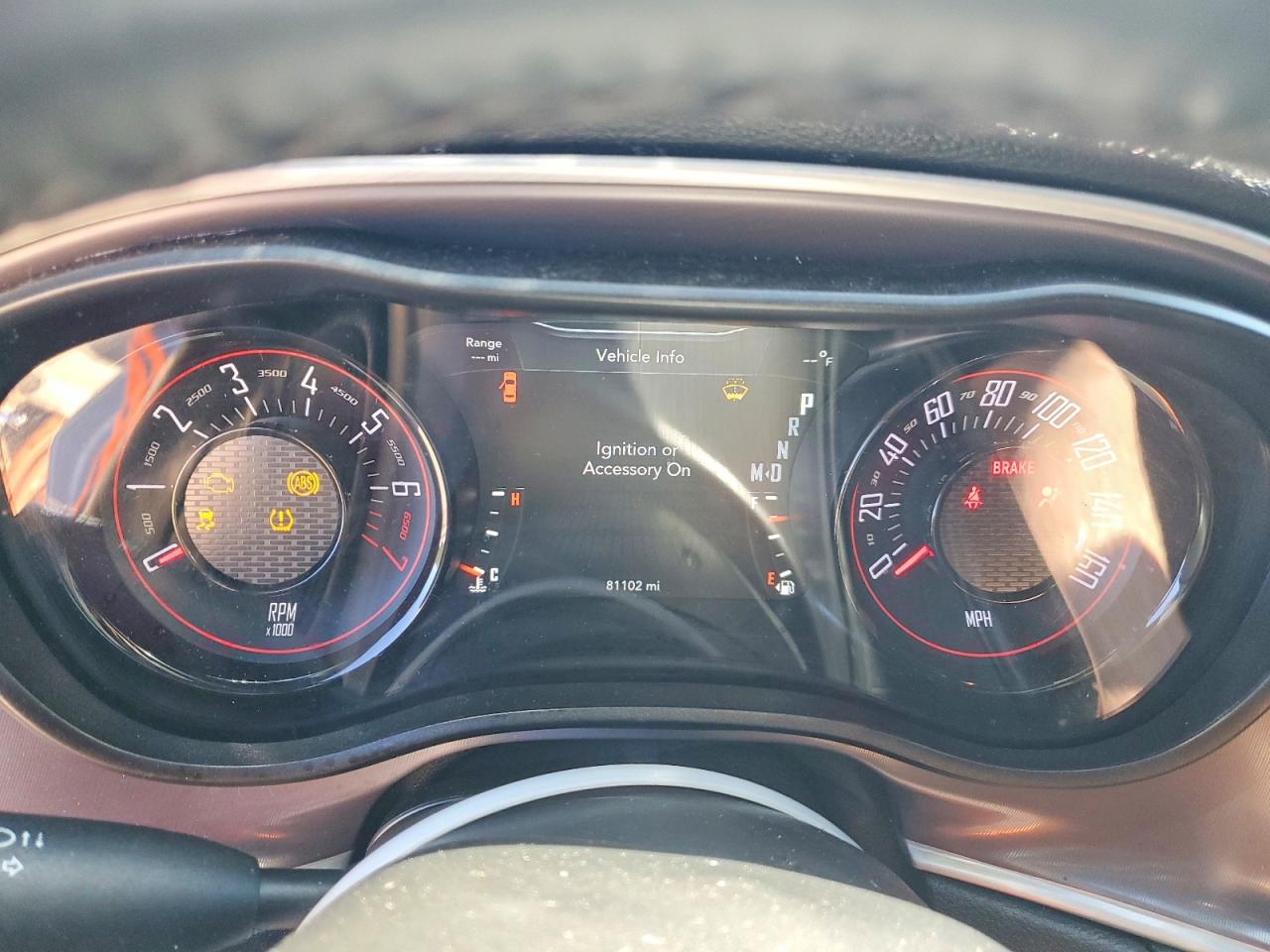 2022 DODGE CHALLENGER SXT photo 25