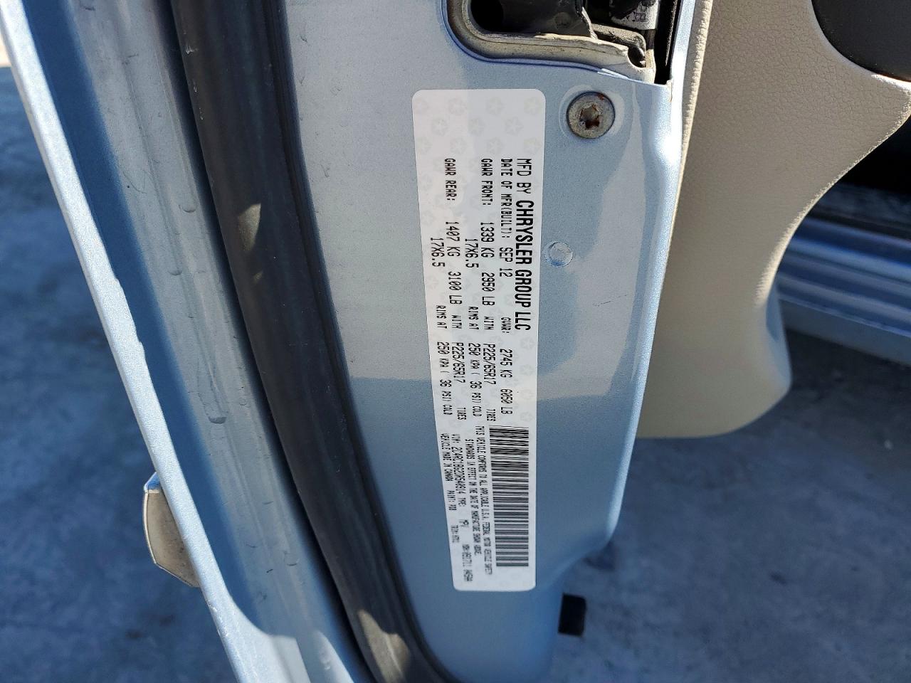 2013 CHRYSLER TOWN & COUNTRY TOURING photo 25