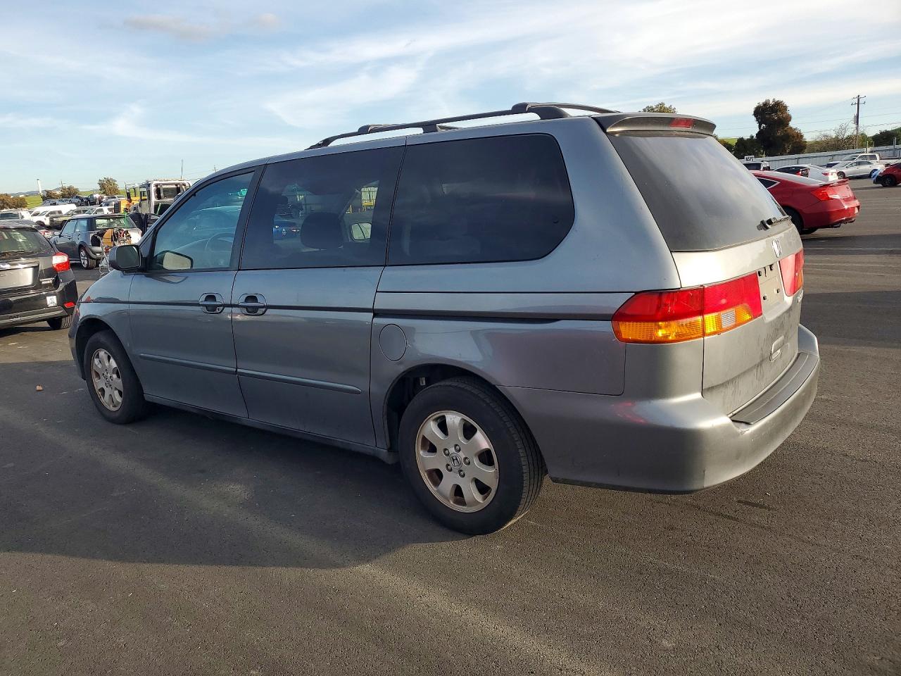 2002 HONDA ODYSSEY EX photo 4
