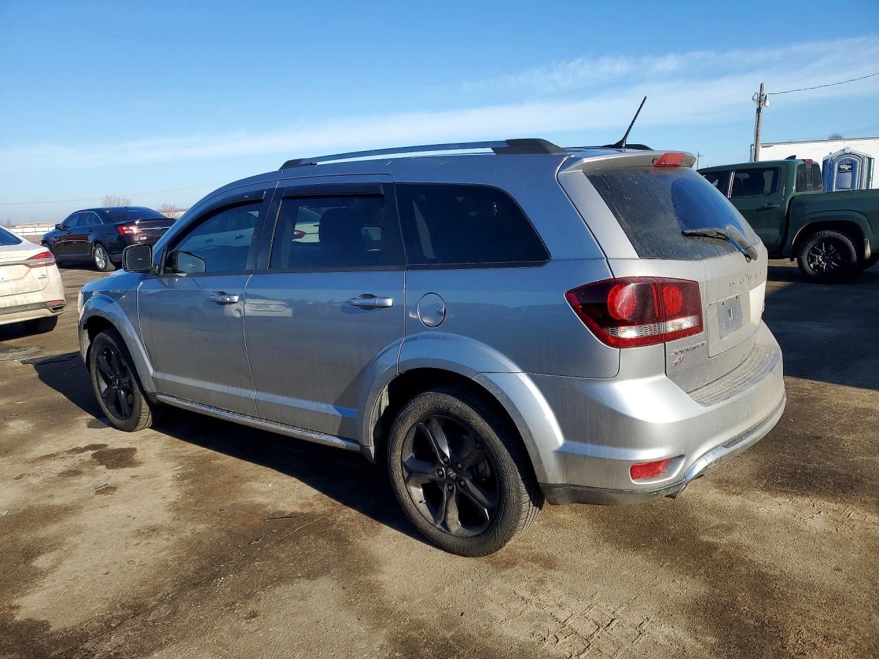 2018 DODGE JOURNEY CROSSROAD photo 2