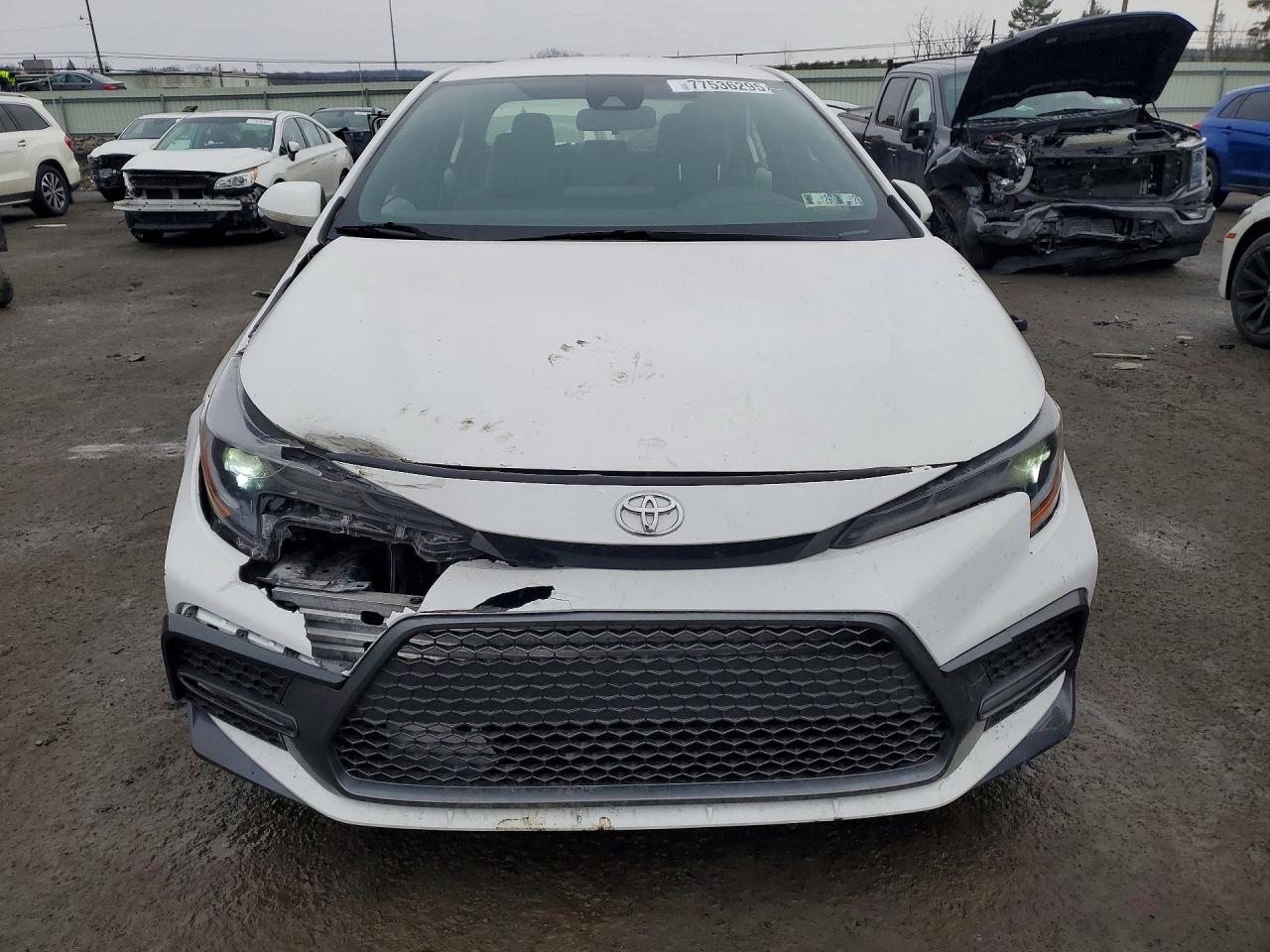2022 TOYOTA COROLLA SE photo 9