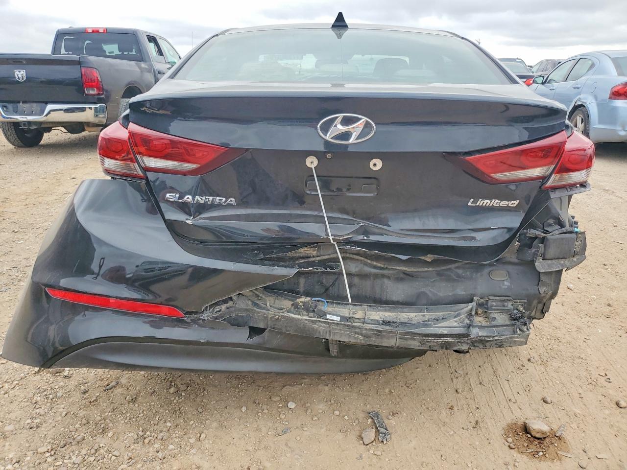 2017 HYUNDAI ELANTRA LIMITED photo 11