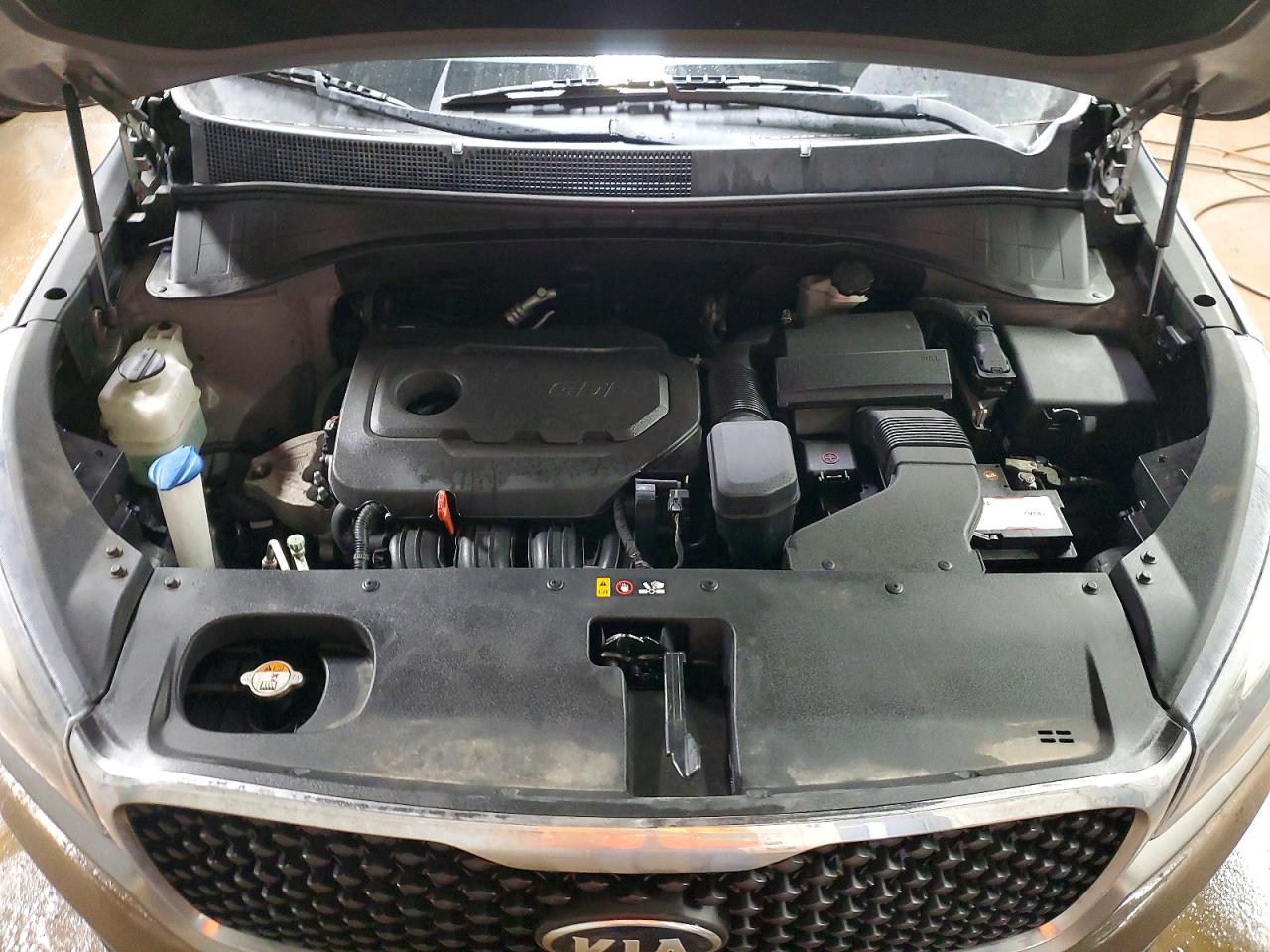 2016 KIA SORENTO LX photo 21