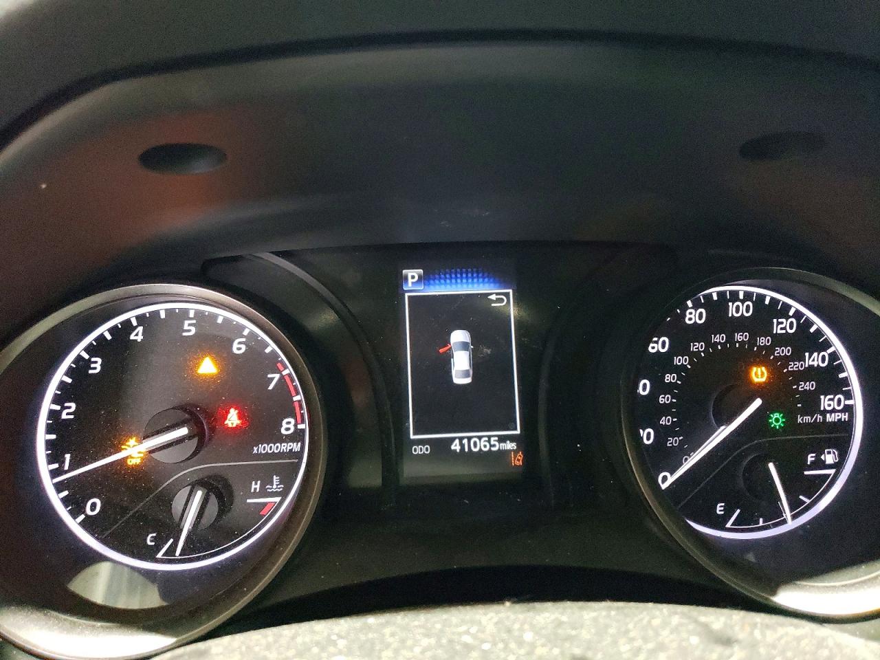 2021 TOYOTA CAMRY SE photo 9
