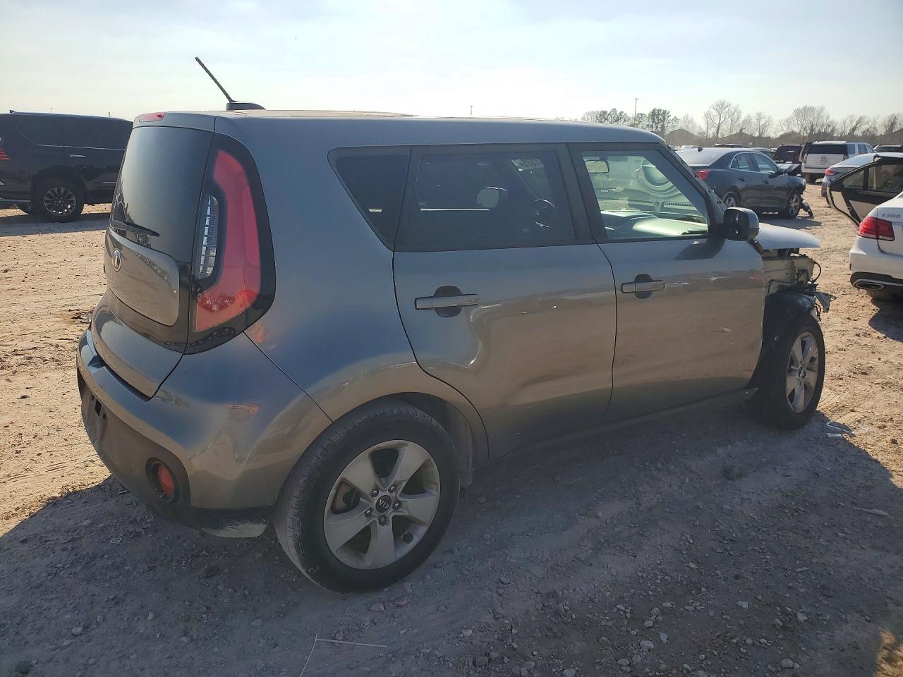 2017 KIA SOUL photo 5
