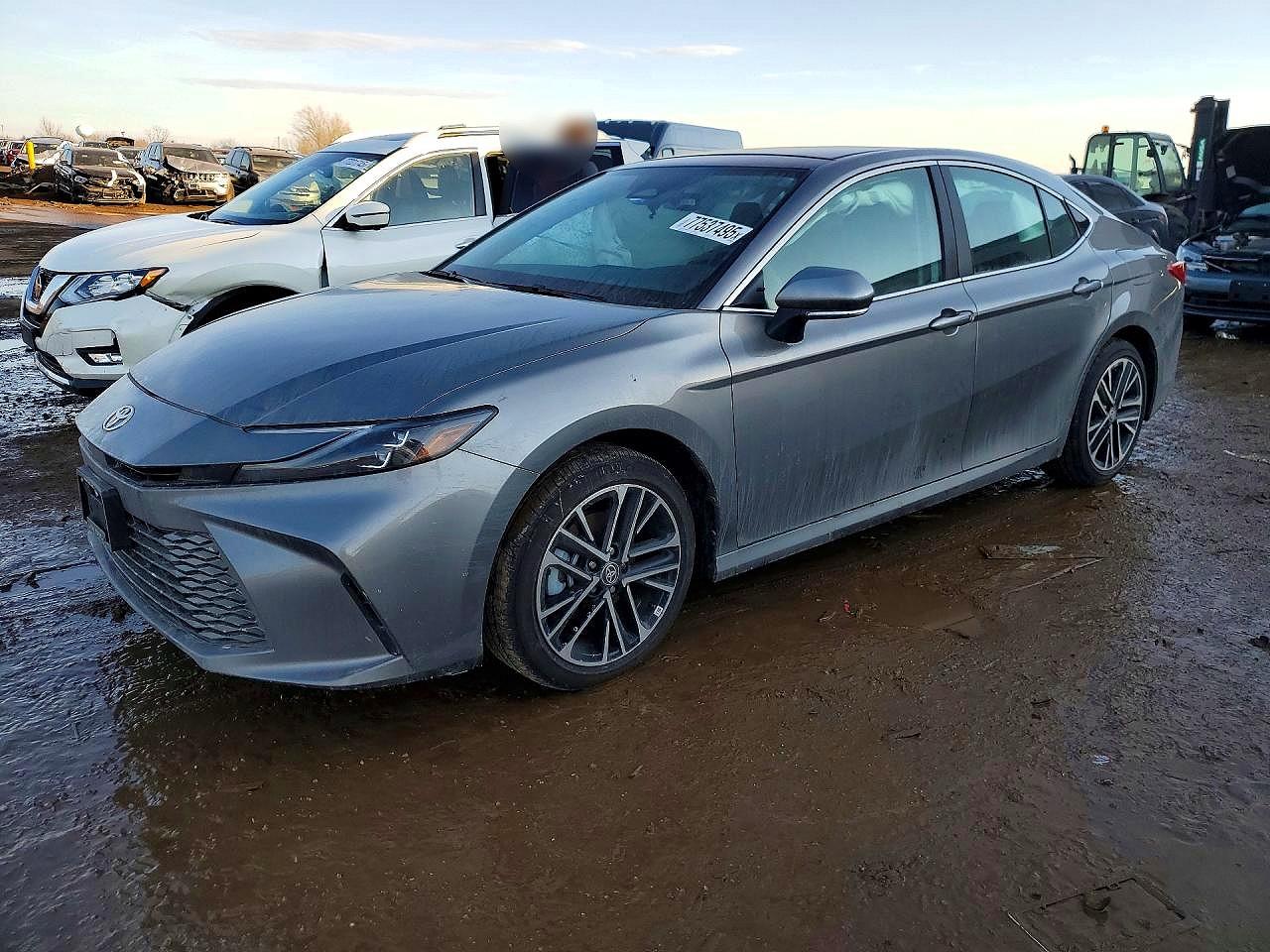 2025 TOYOTA CAMRY