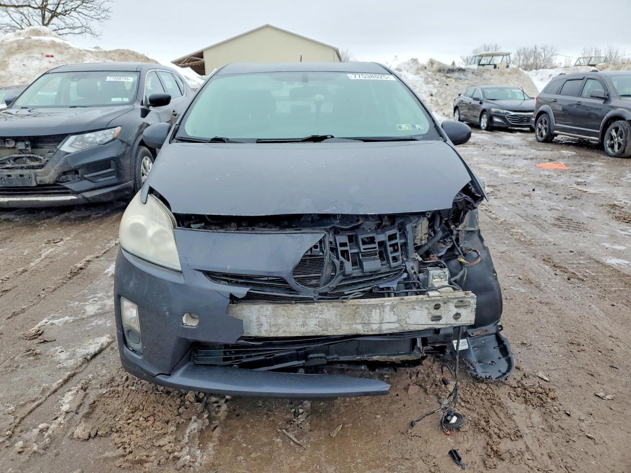 2010 TOYOTA PRIUS III photo 5