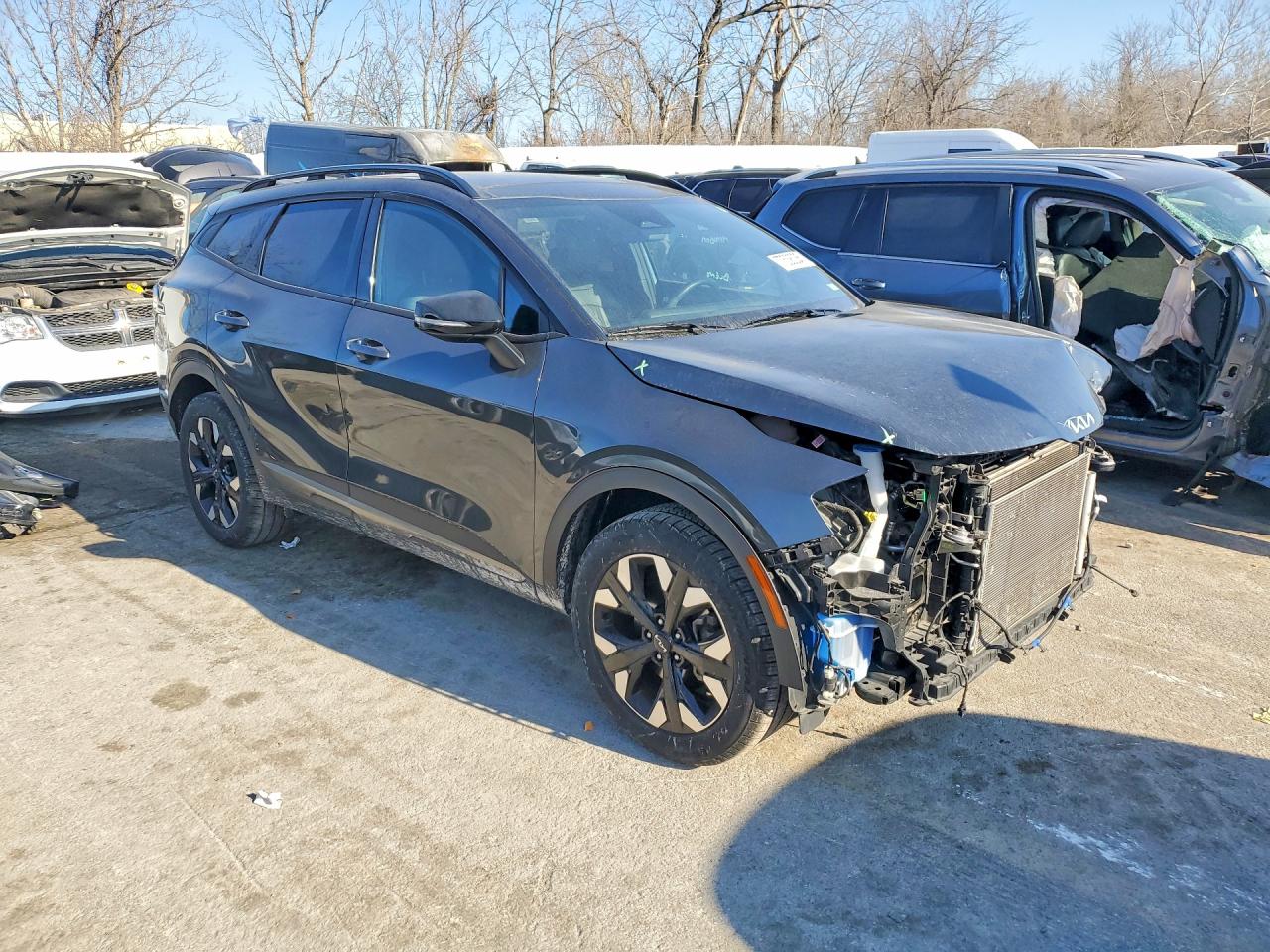 2023 KIA SPORTAGE X LINE photo 4