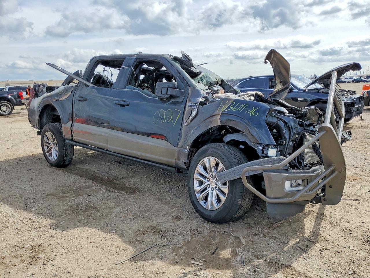2025 FORD F150 KING RANCH photo 7