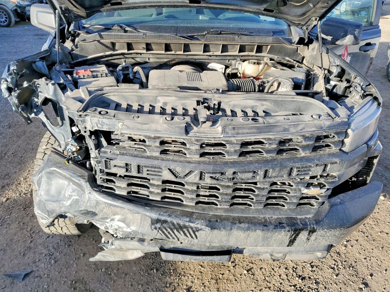 2020 CHEVROLET SILVERADO K1500 photo 11