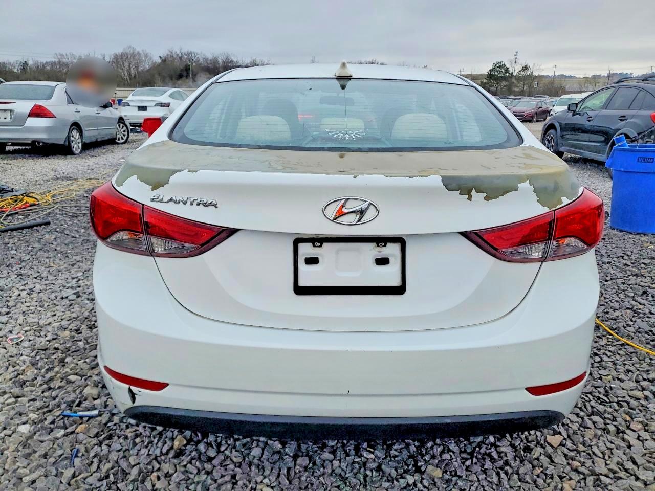 2016 HYUNDAI ELANTRA SE photo 6