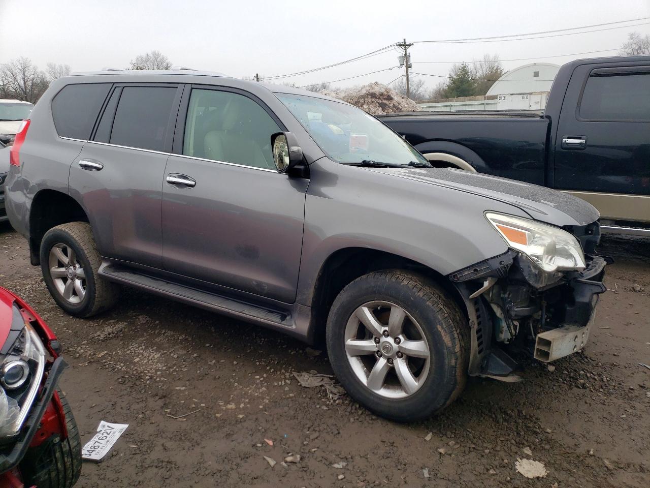 2010 LEXUS GX 460 photo 4