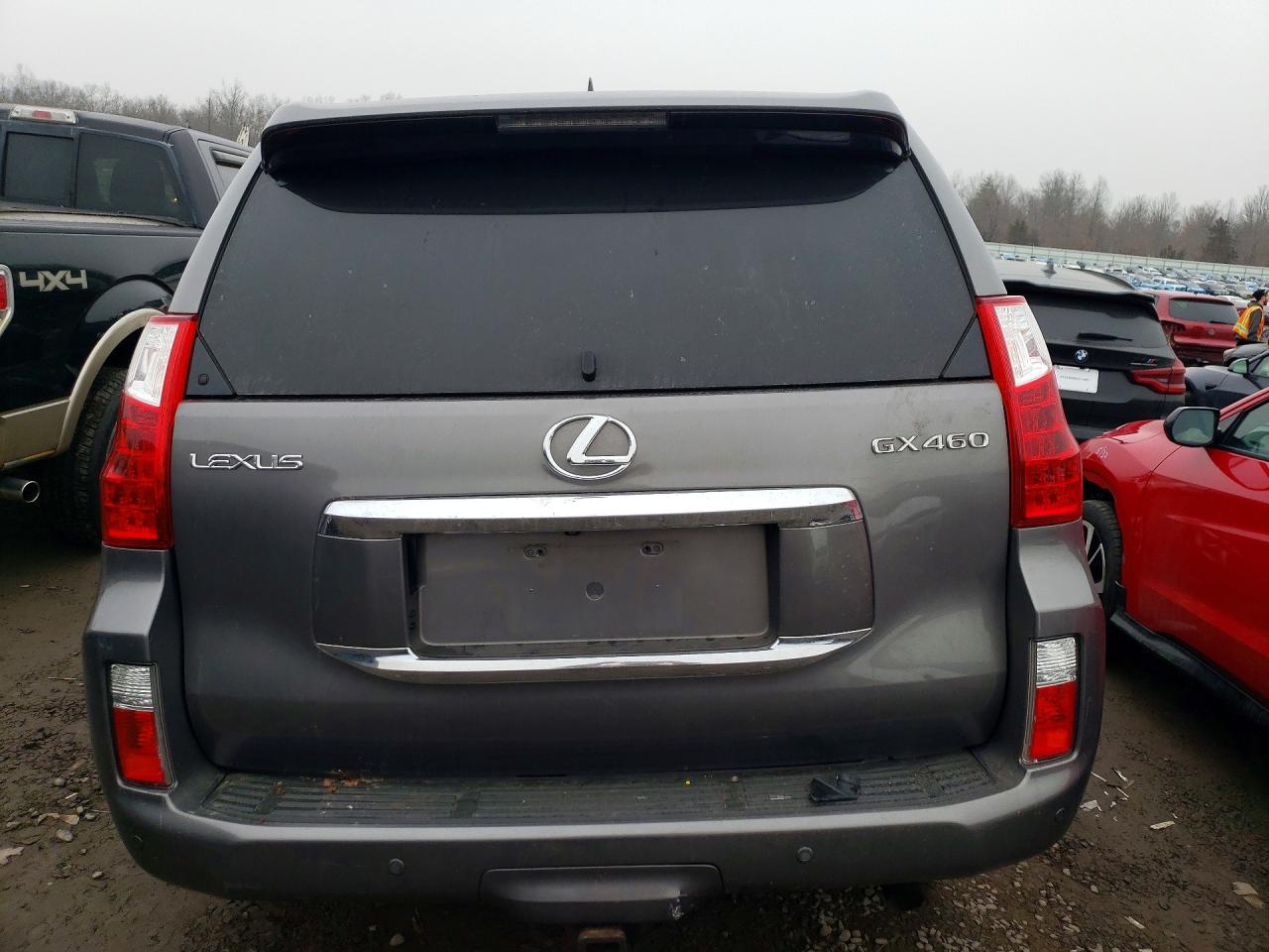 2010 LEXUS GX 460 photo 6