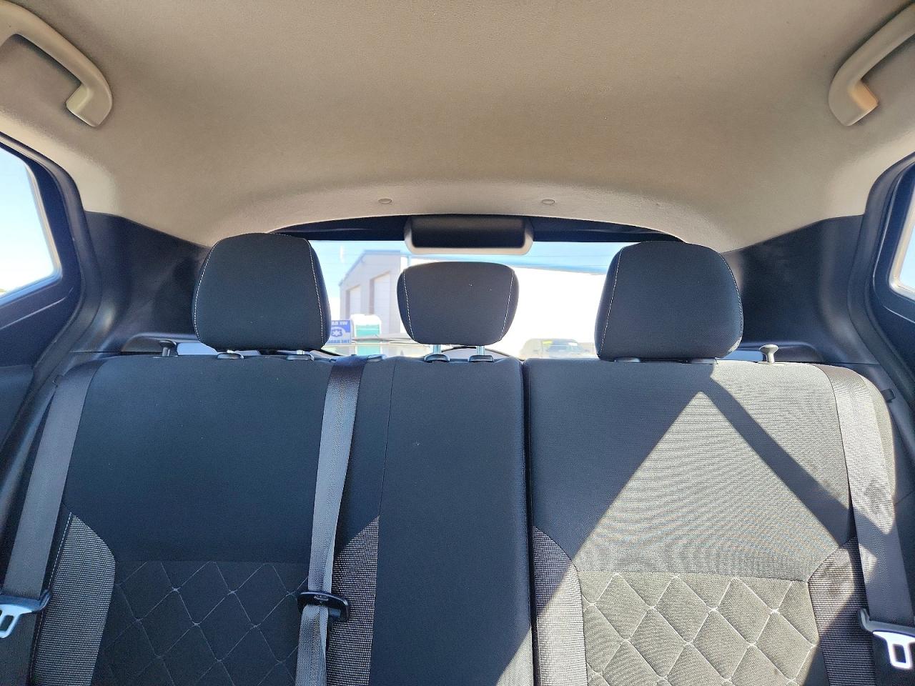 2019 NISSAN KICKS S photo 10