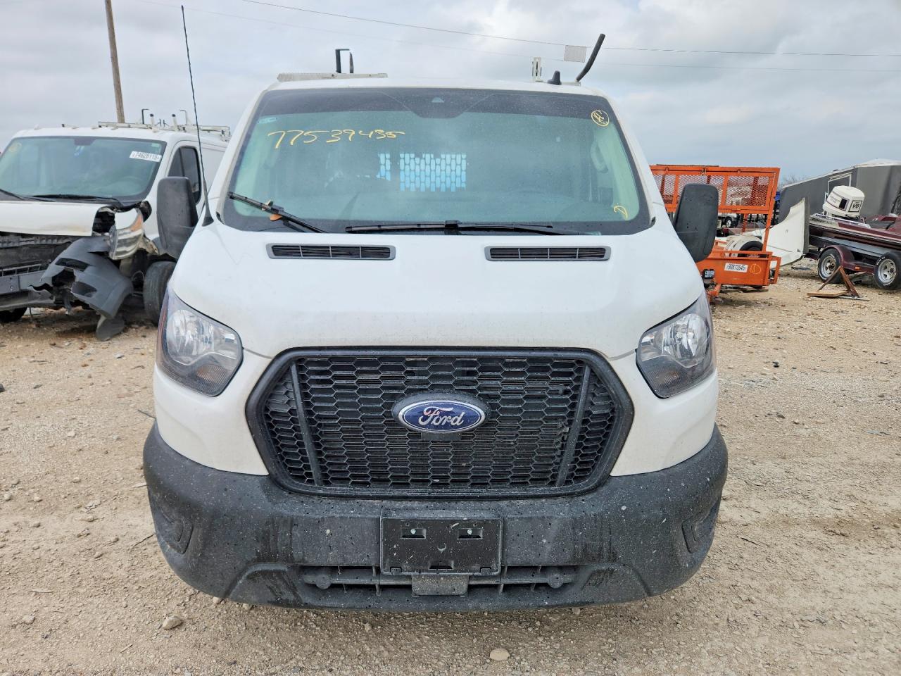 2025 FORD TRANSIT 150 UTILITY / SERVICE VAN photo 9