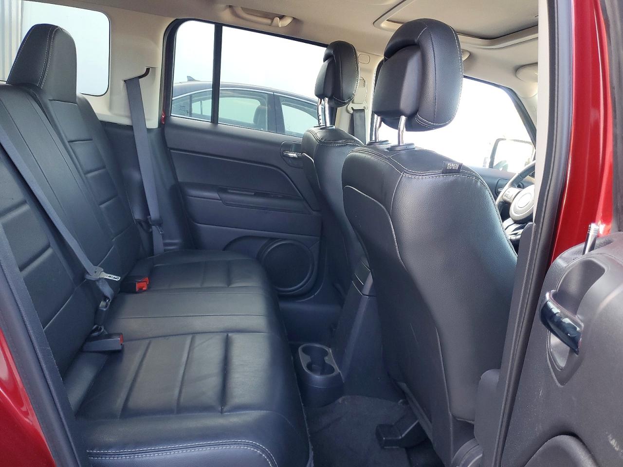 2017 JEEP PATRIOT LATITUDE photo 11