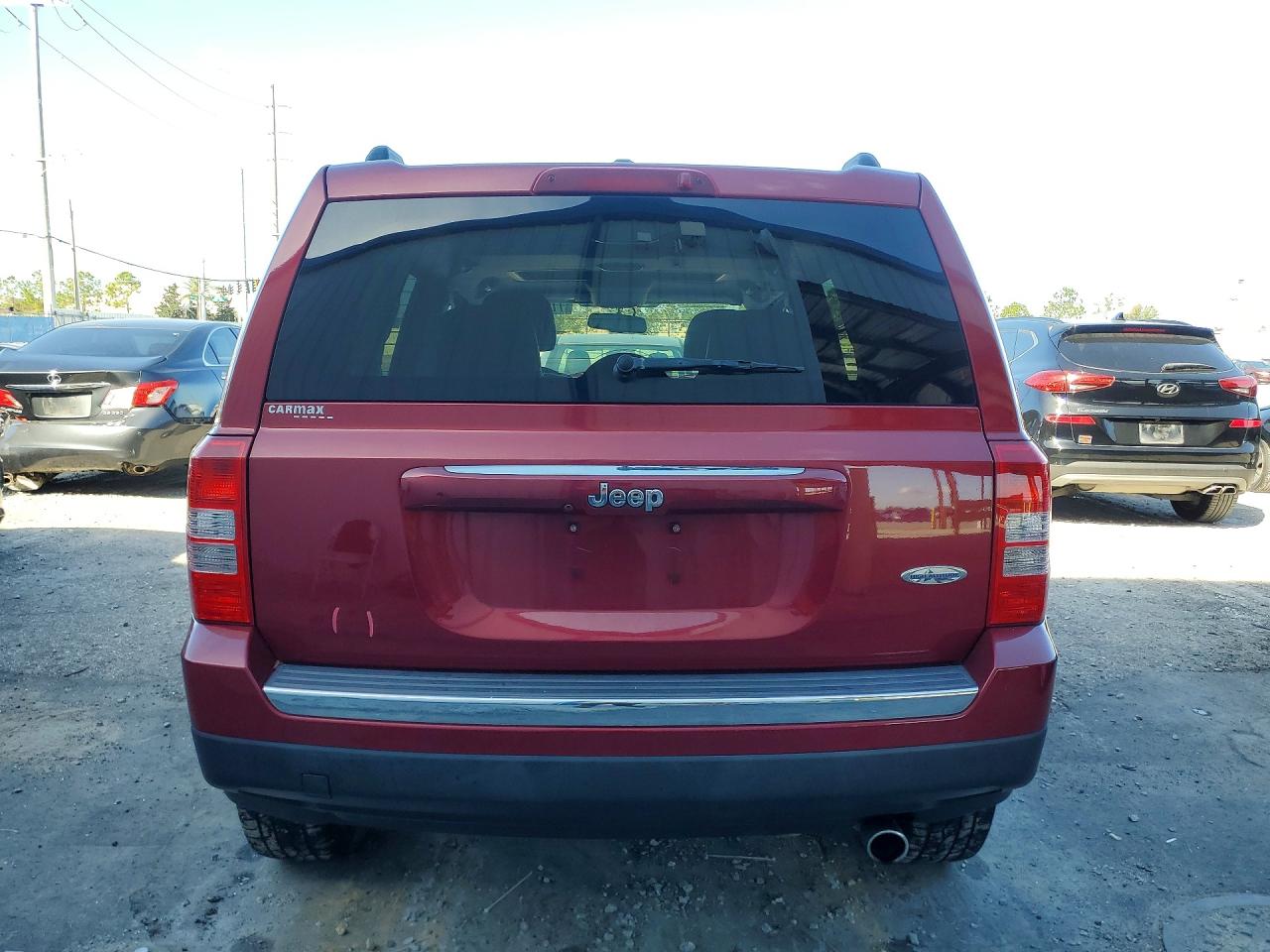 2017 JEEP PATRIOT LATITUDE photo 6