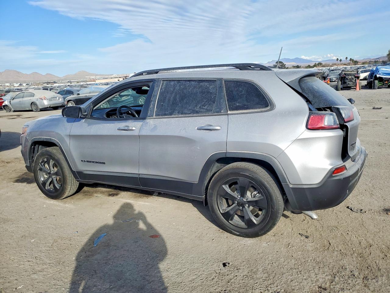 2021 JEEP CHEROKEE LATITUDE PLUS photo 3