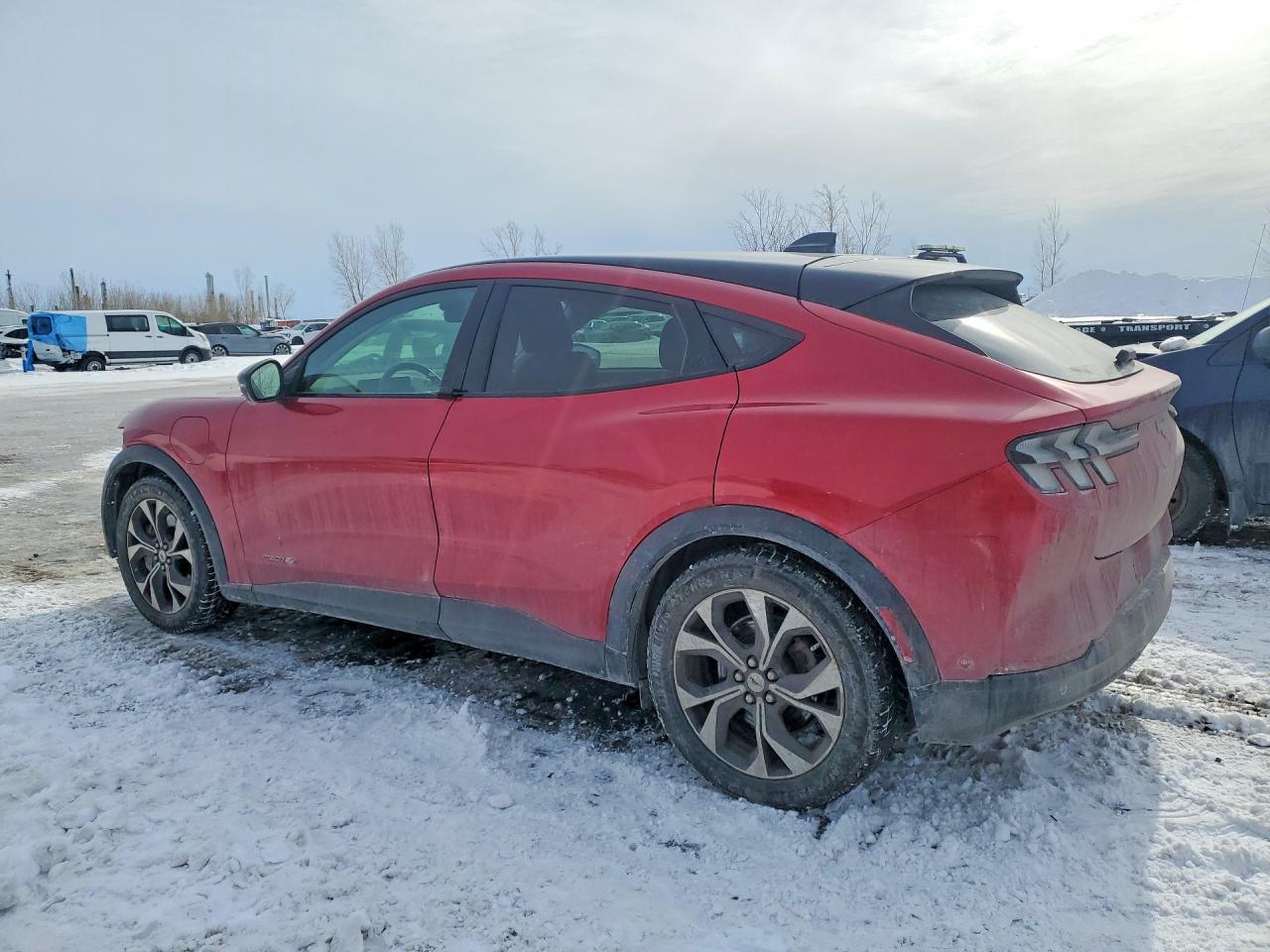 2022 FORD MUSTANG MACH-E PREMIUM photo 2