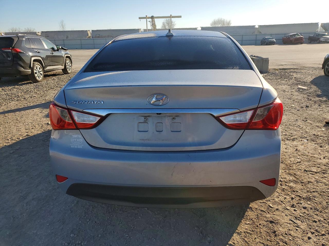 2014 HYUNDAI SONATA photo 11