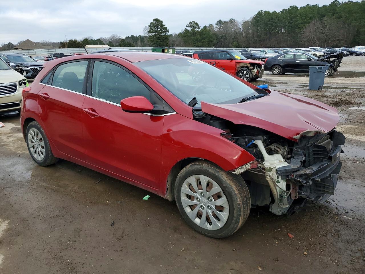 2017 HYUNDAI ELANTRA GT photo 4