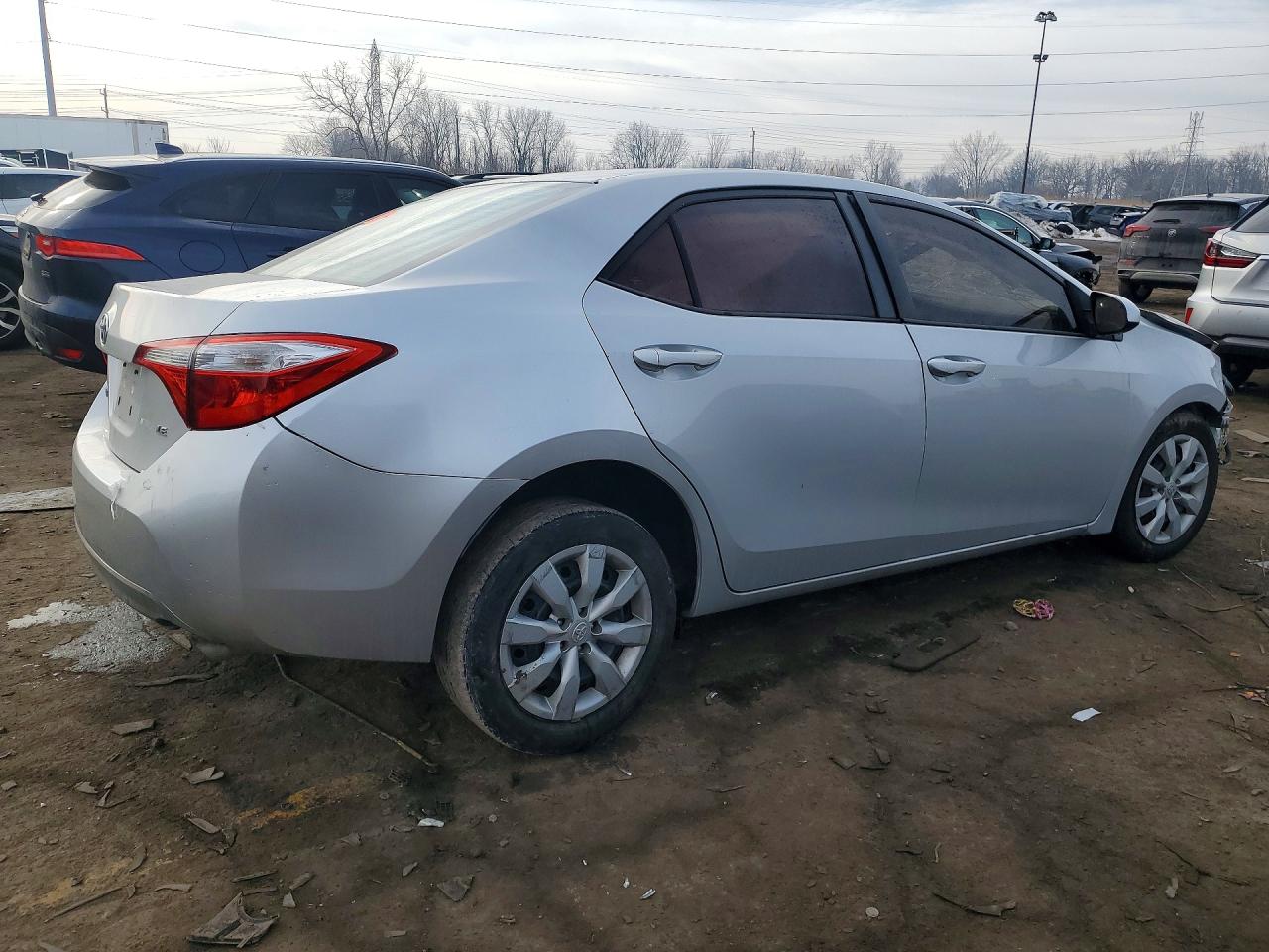 2014 TOYOTA COROLLA L photo 7