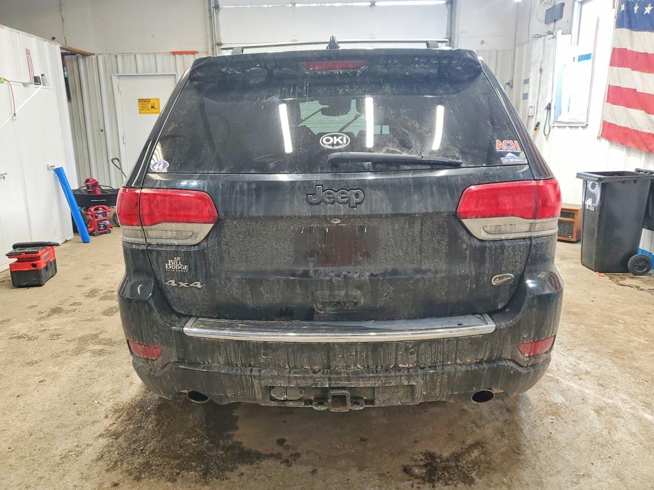 2019 JEEP GRAND CHEROKEE OVERLAND photo 6