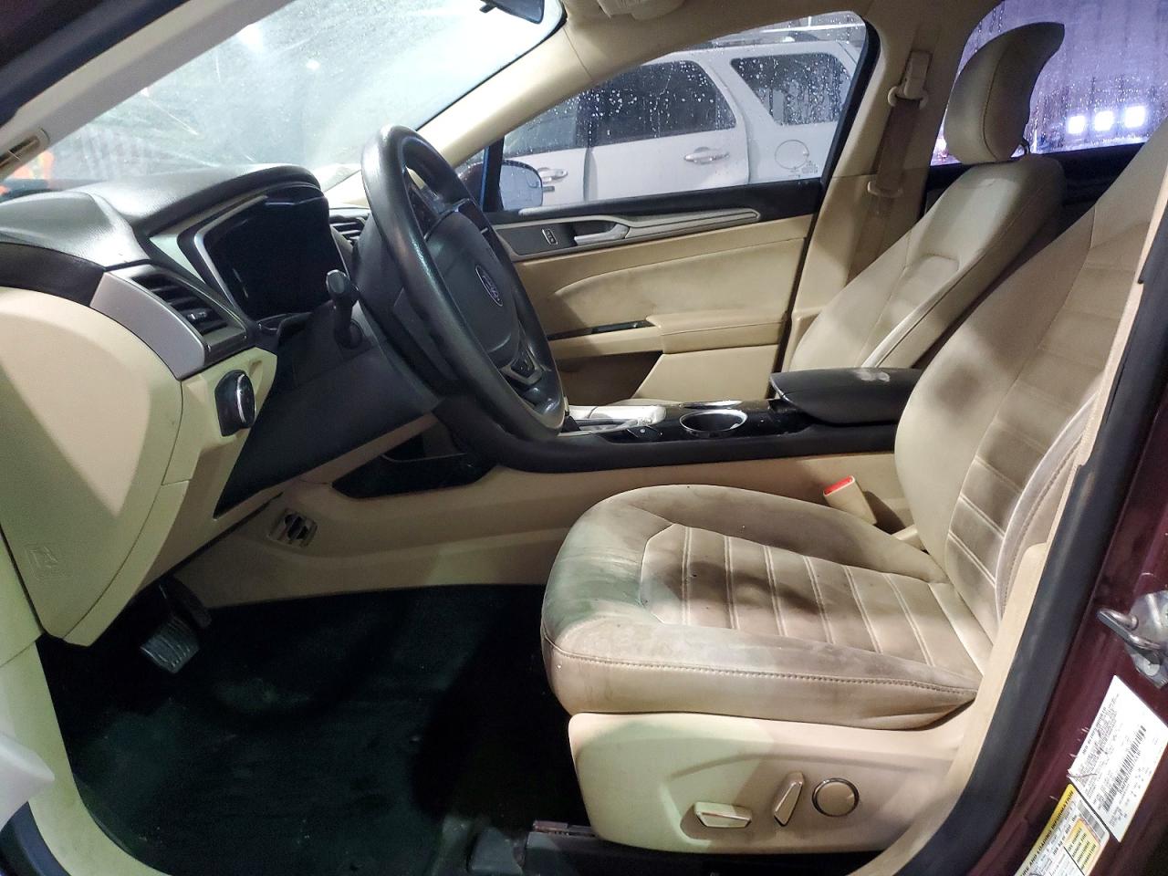 2013 FORD FUSION SE photo 13