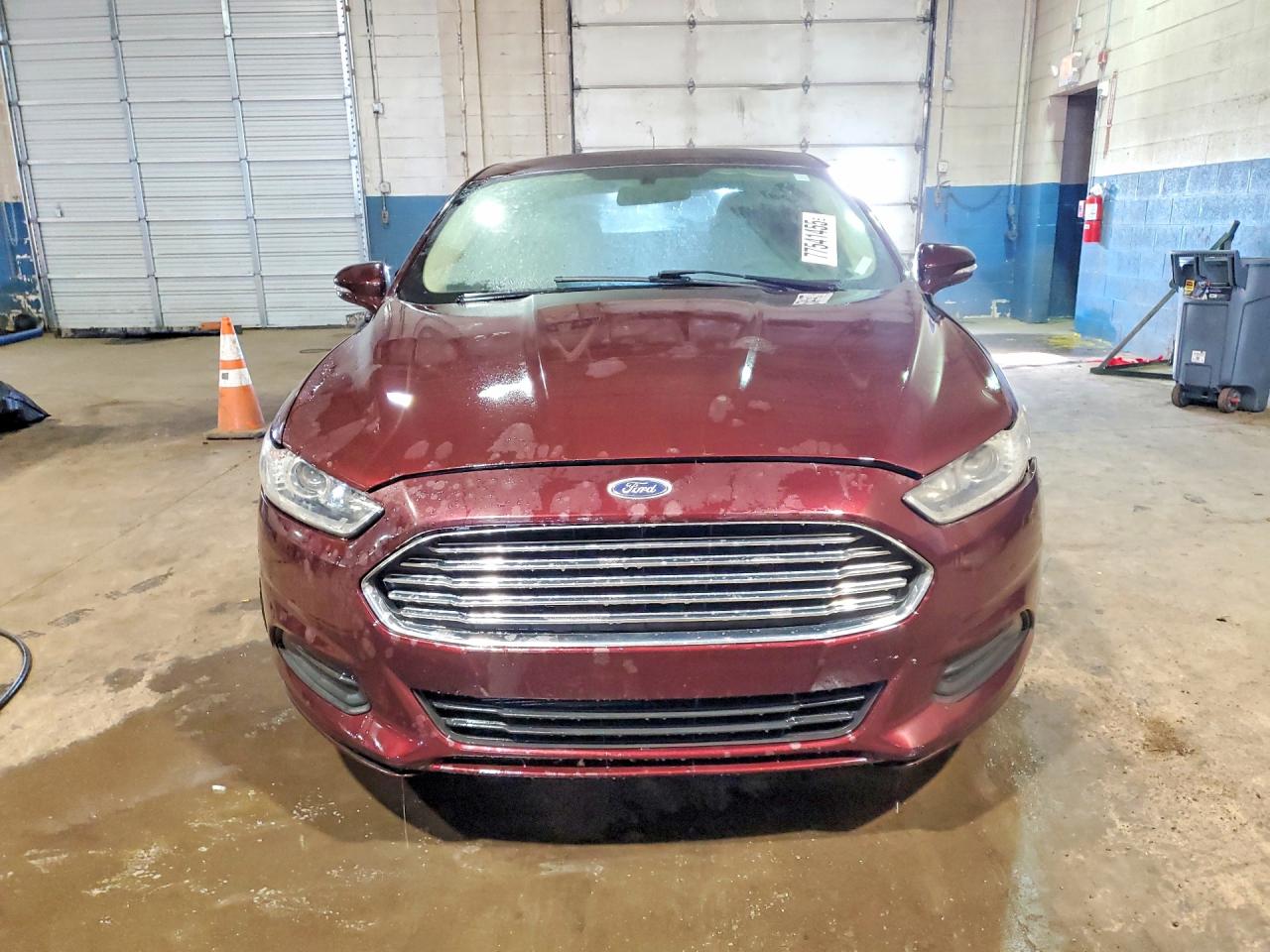 2013 FORD FUSION SE photo 9