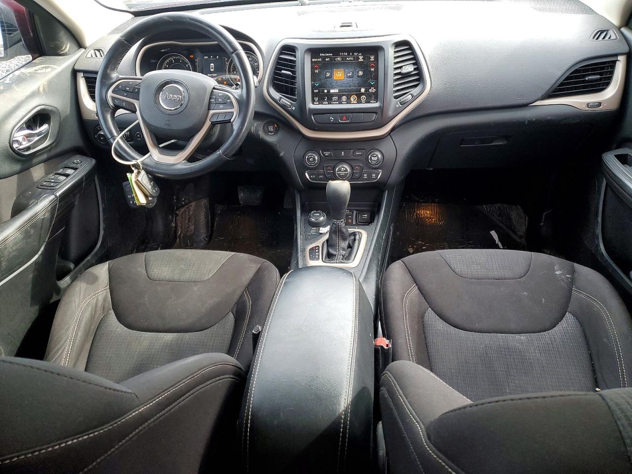 2015 JEEP CHEROKEE LATITUDE photo 8