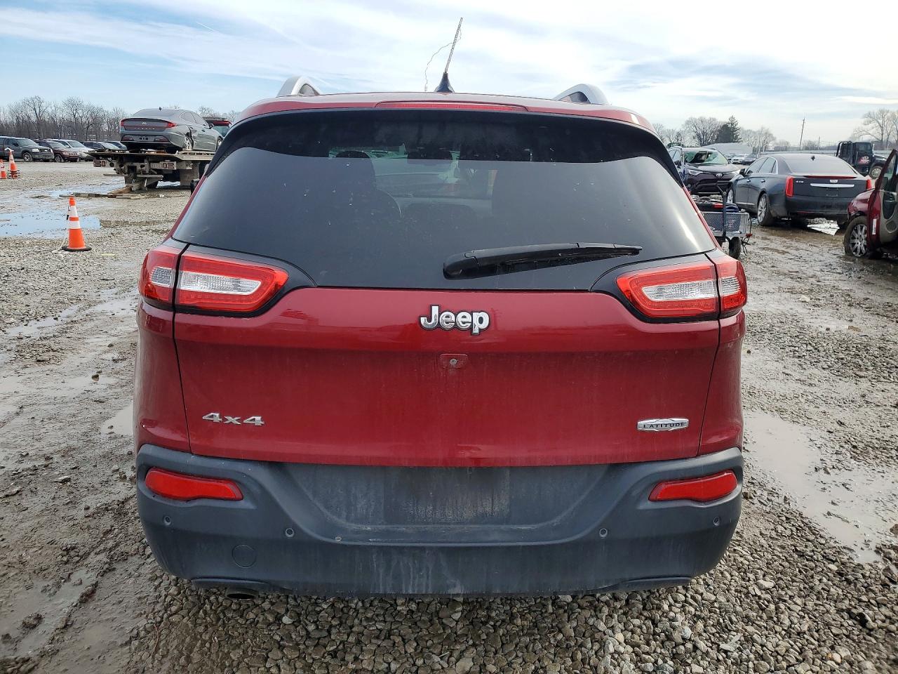 2015 JEEP CHEROKEE LATITUDE photo 6